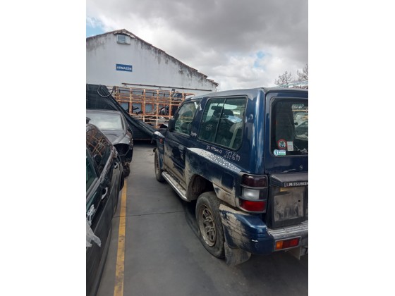 Mitsubishi Pajero 2.8 1999 para peças